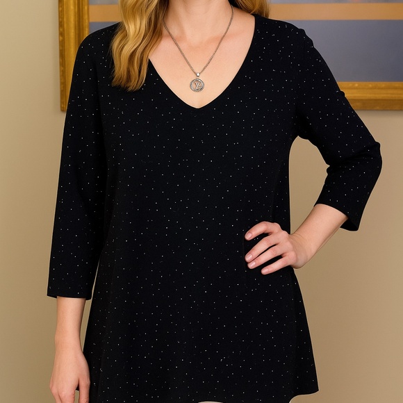 🎄 Holiday Glam ✨ Sparkle season ready! St. John wool V-neck  all wool. - Picture 2 of 11